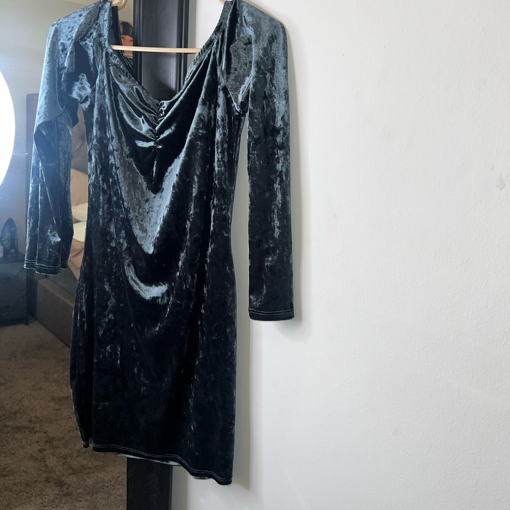 Fashion Nova Velvet Long Sleeve Dress in Black